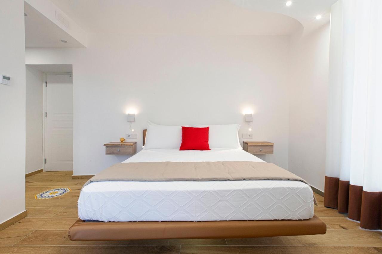 Yourhome - Lidia Rooms & Suites 索伦托 外观 照片