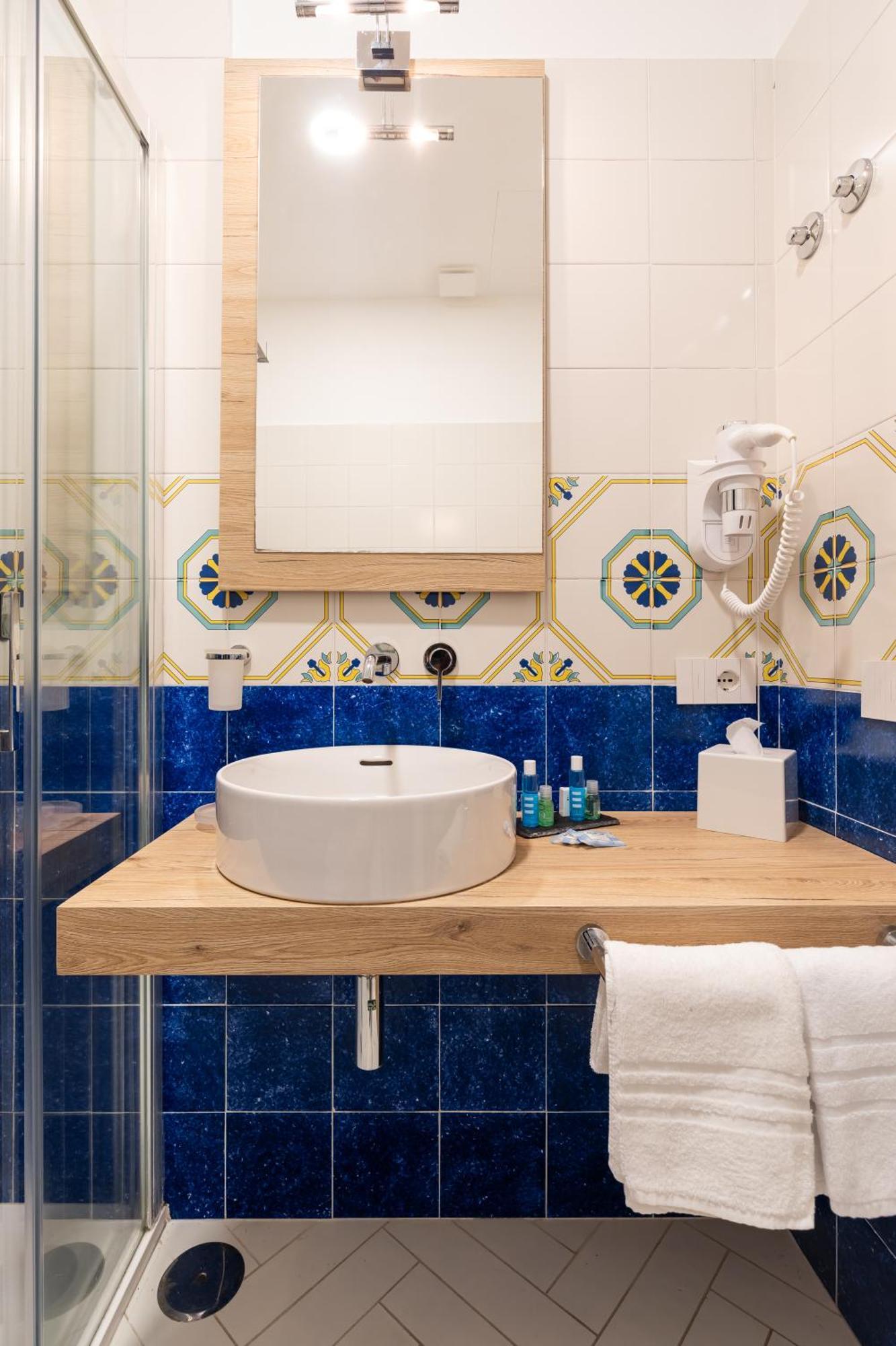 Yourhome - Lidia Rooms & Suites 索伦托 外观 照片